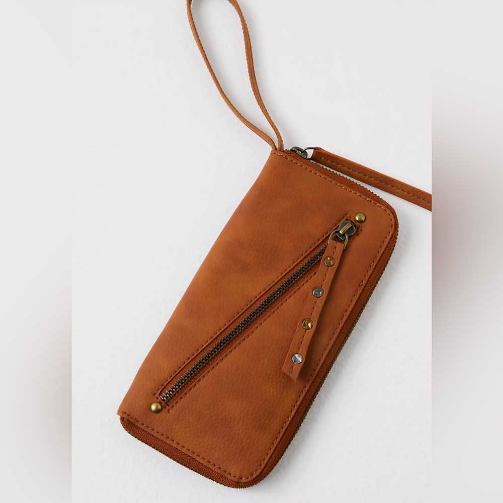 Free People NEW Distressed Vegan Wallet‎